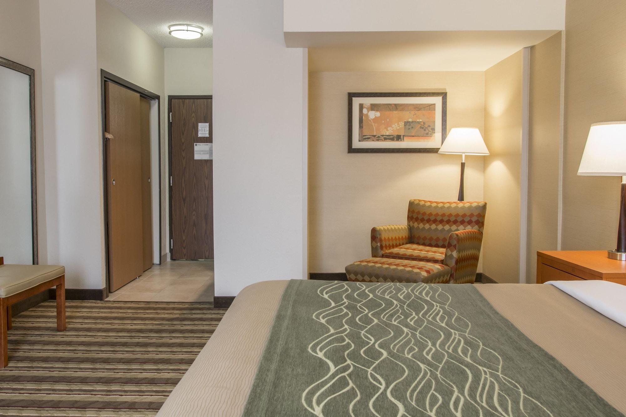 Comfort Inn Metro Airport Romulus Exterior foto
