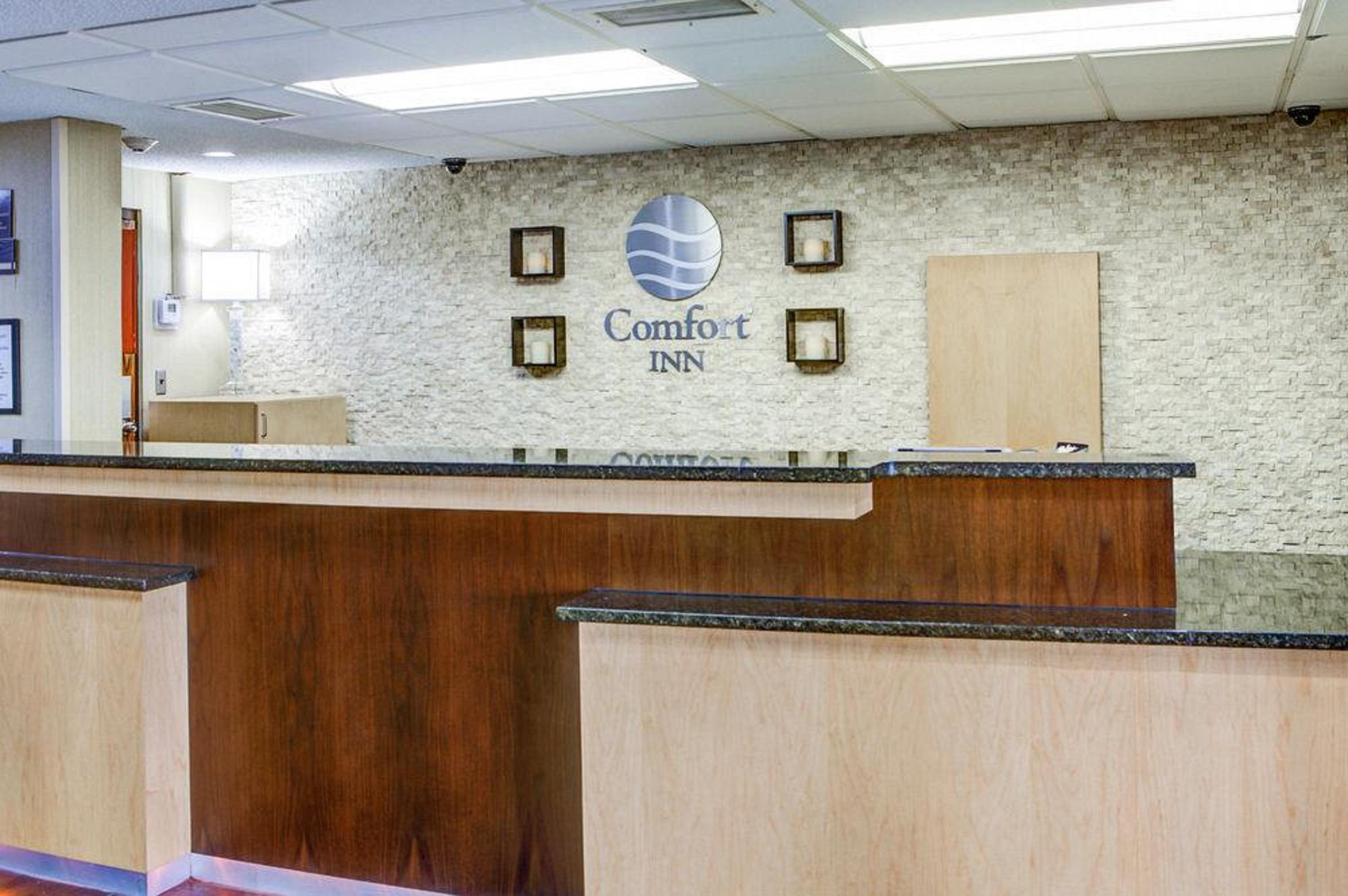 Comfort Inn Metro Airport Romulus Exterior foto